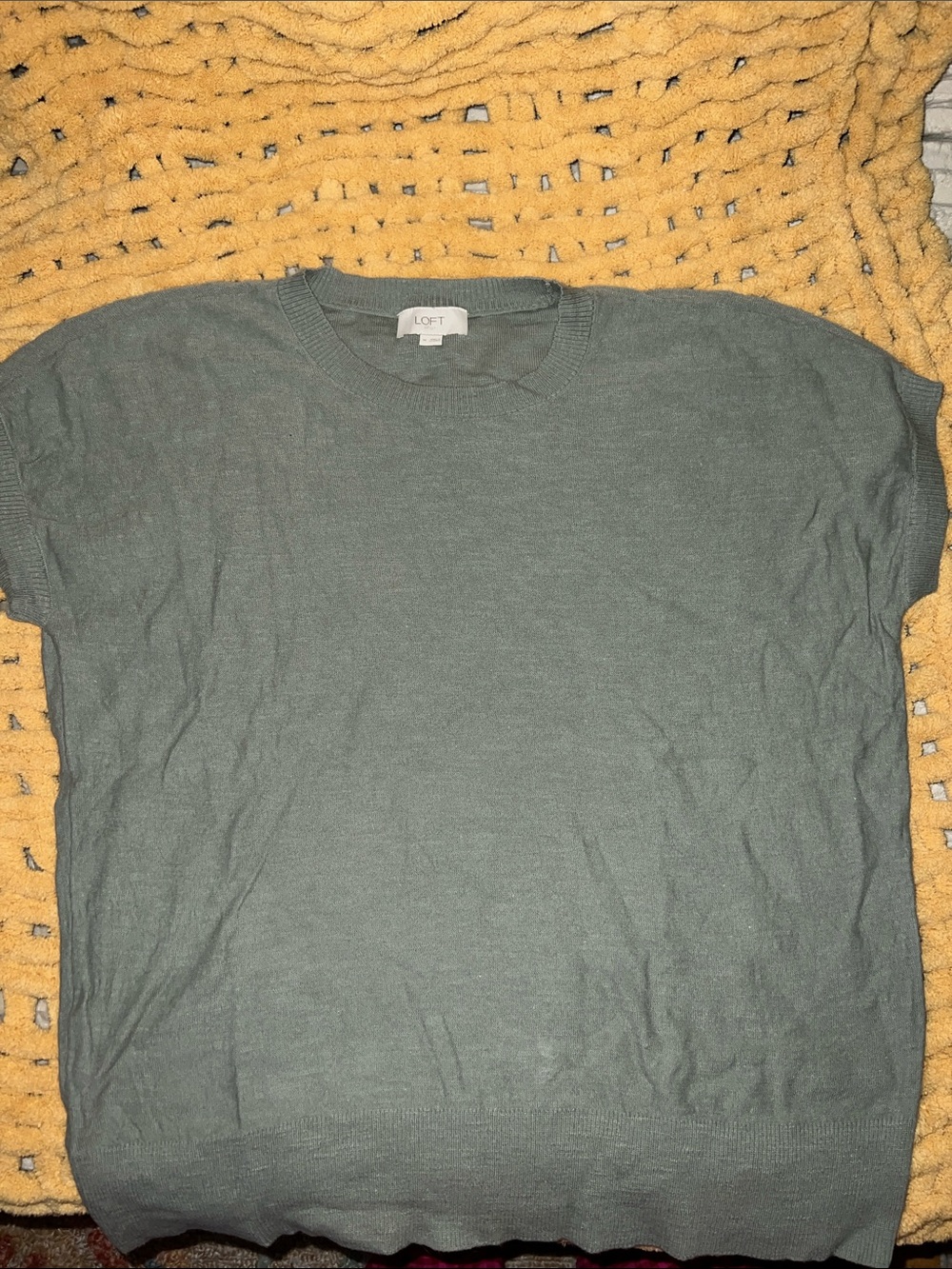 LOFT Short-Sleeve Crewneck Tee in Sage